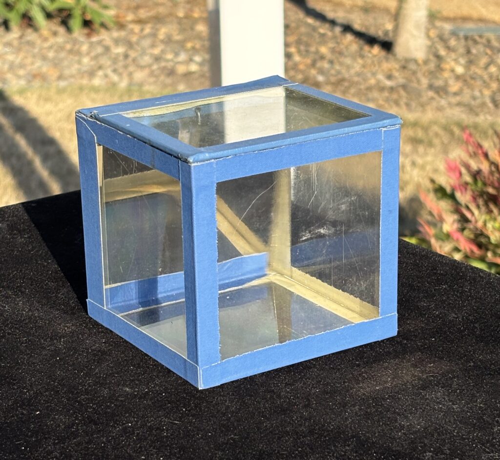 magic clear box with blue edges